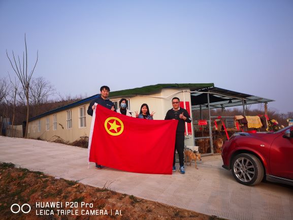 關(guān)愛流浪小動物，愿你我同行——皖投置業(yè)志愿者服務(wù)隊開展關(guān)愛小動物活動