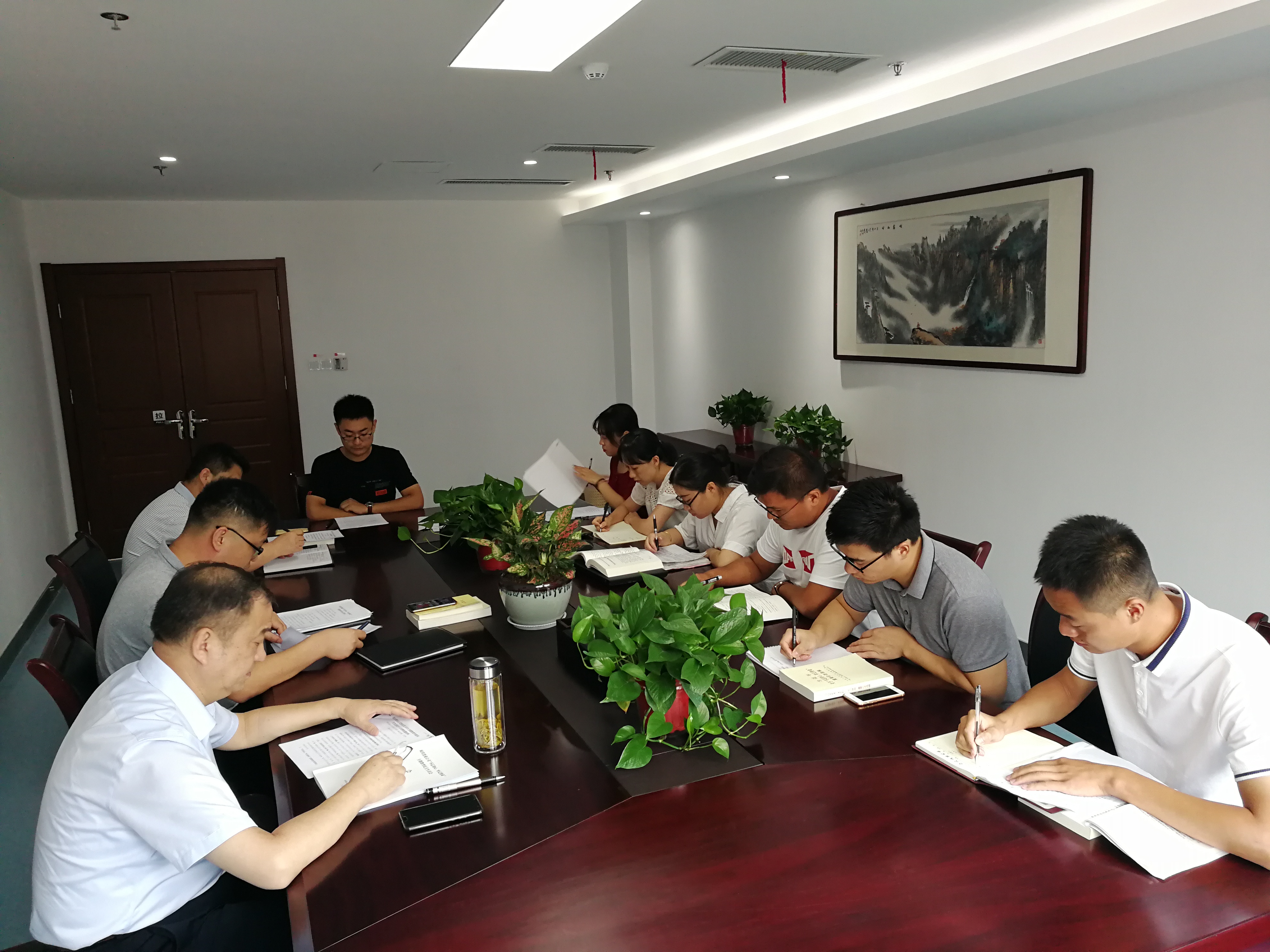 公司第三黨支部召開“不忘初心、牢記使命”主題教育專題民主生活會